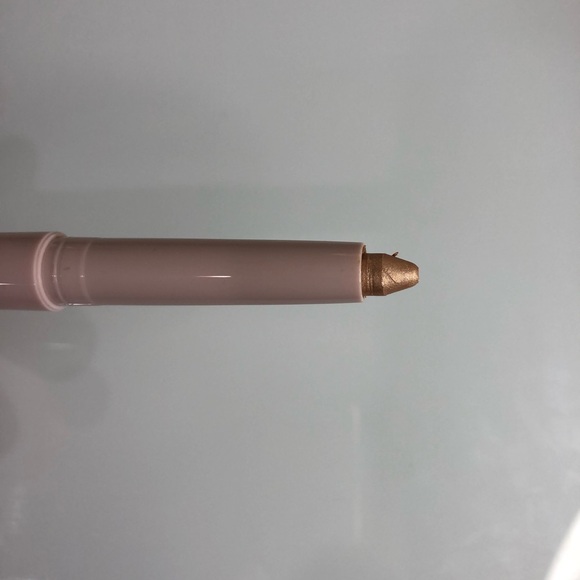 Wander Beauty wandering eyeshadow stick ✨ - Picture 10 of 12